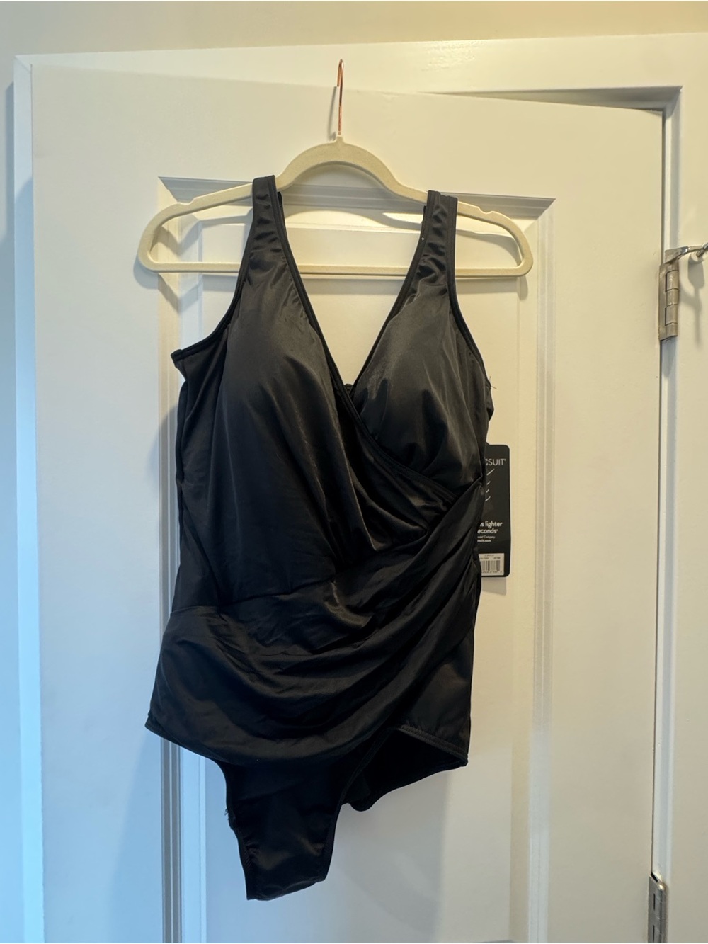 Miraclesuit black one piece plus size 20W NWT
